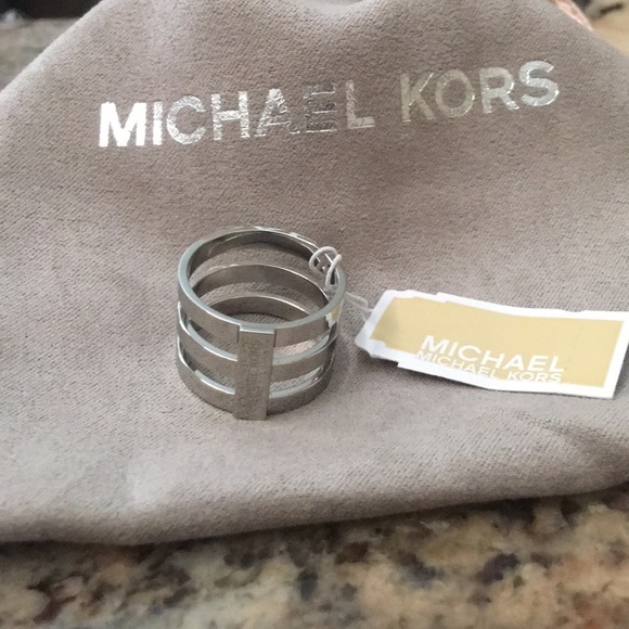 MICHAEL KORS - triple stack ring - Picture 2 of 3